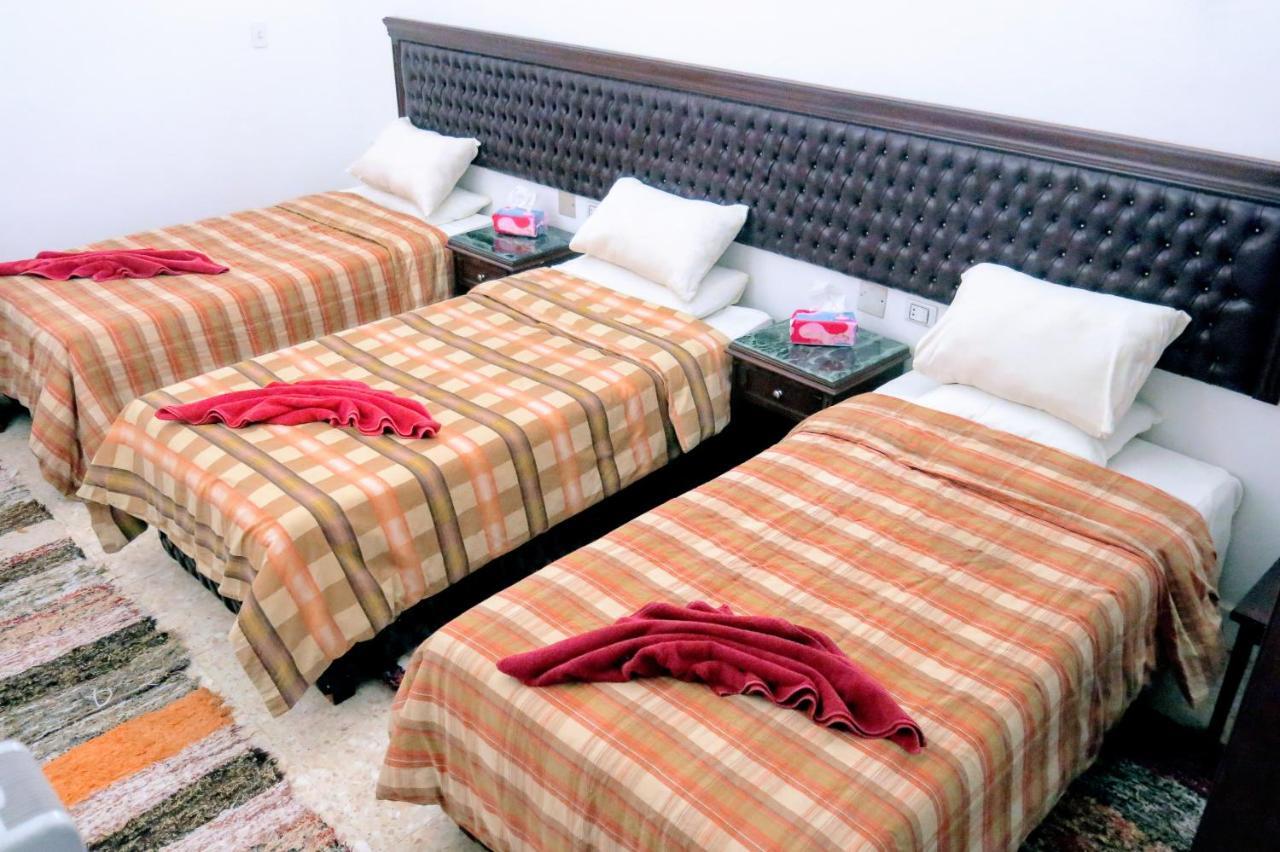 Pyramids Loft Homestay Kafret el-Gabal Exterior foto